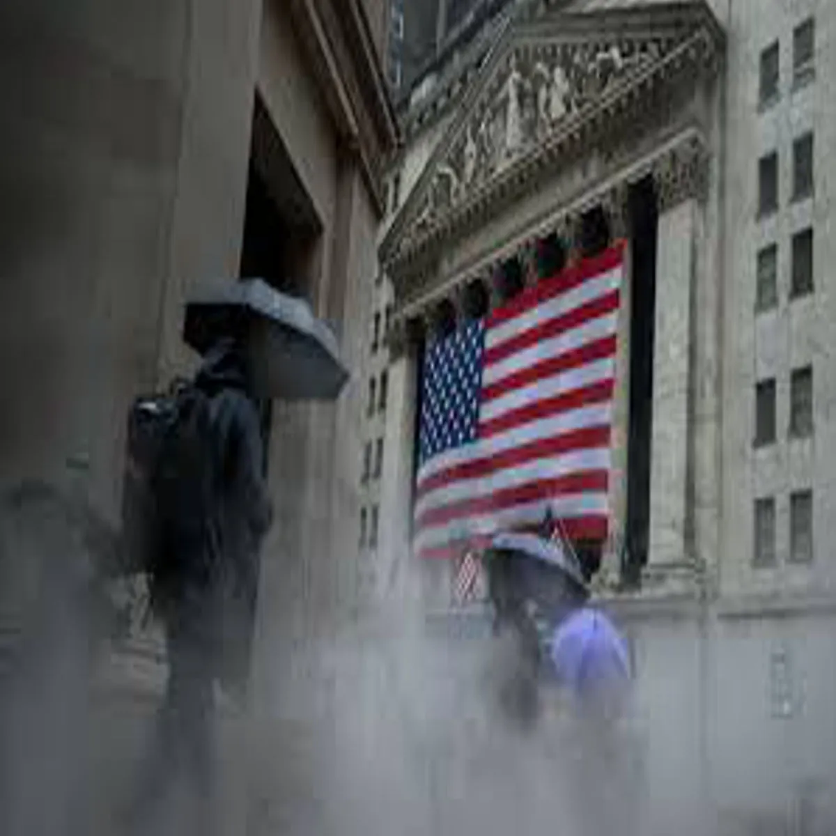Wall Street Watches Interest Rates Economy