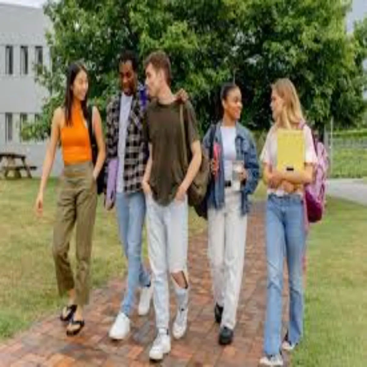 Community Colleges See Record Demand Students