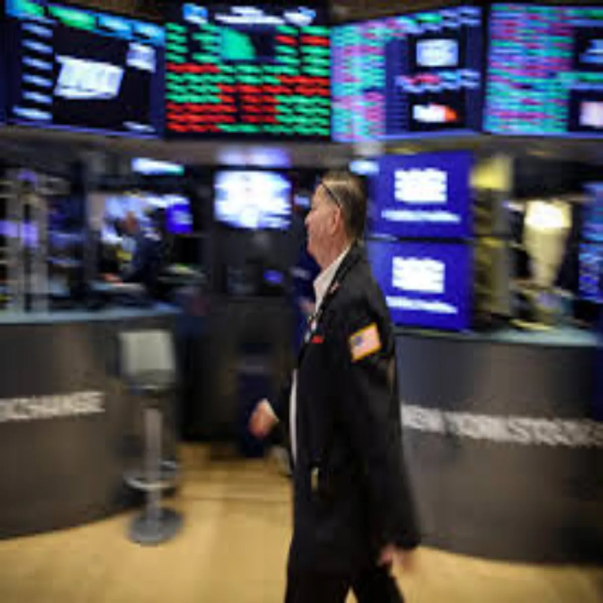 Wall Street Reassesses Rate Cut Outlook